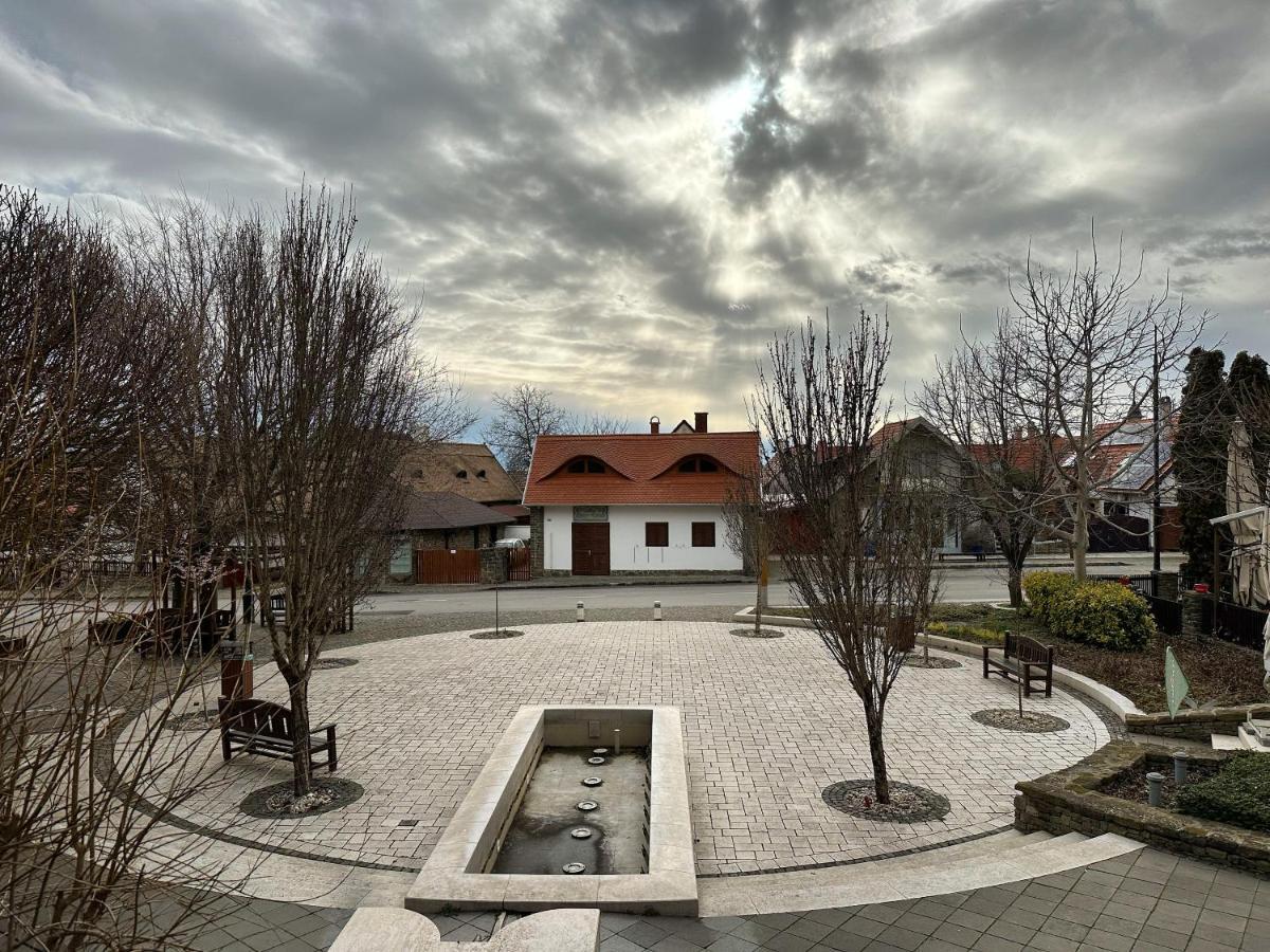 Piros Vendégház Tihany Exterior foto